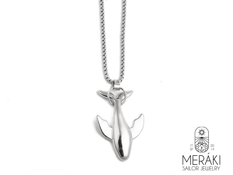 Questa collana da 60 cm è realizzata in acciaio inossidabile di alta qualità, con un design unico e accattivante e grande ciondolo a forma di balena