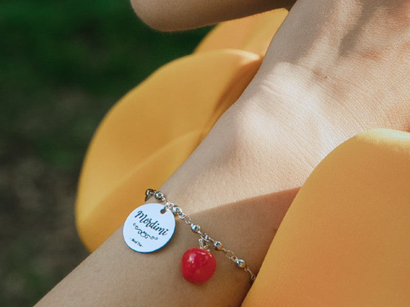 Bracciale Mela avvelenata di Biancaneve