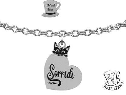 Perché il sorriso è più di un’espressione: è un messaggio, una promessa, una piccola meraviglia quotidiana. Sorridi e lascia che la magia accada! ✨