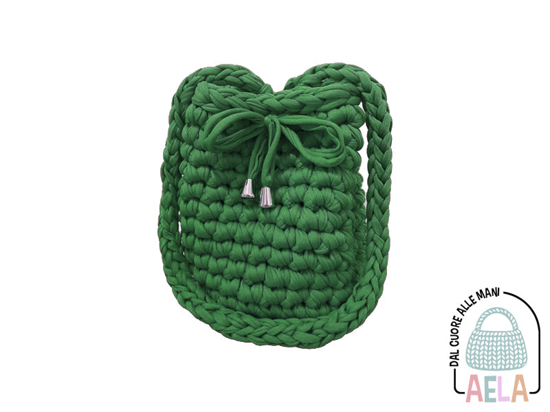 Borsa a secchiello AELA realizzata in lycra color Verde con tracolla