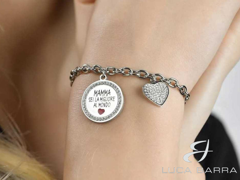 Regala questo speciale bracciale in acciaio alla tua mamma. Con la scritta ""Mamma sei la migliore al mondo"", questo bracciale è un vero gesto d'amore che ricorderà a tua mamma quanto le vuoi bene. Un regalo unico ed indimenticabile!