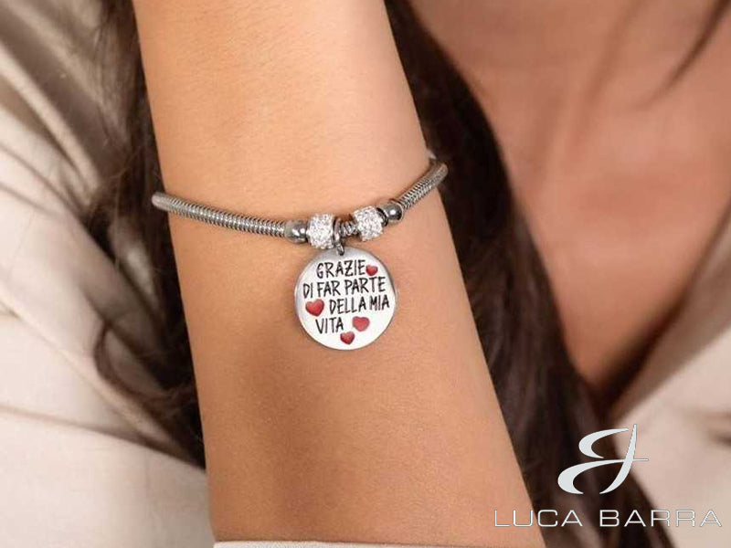 questo bracciale è un modo affettuoso di esprimere il vostro apprezzamento e il vostro affetto. Questo bracciale è un regalo perfetto per celebrare il vostro legame e per dire "grazie" in modo significativo.