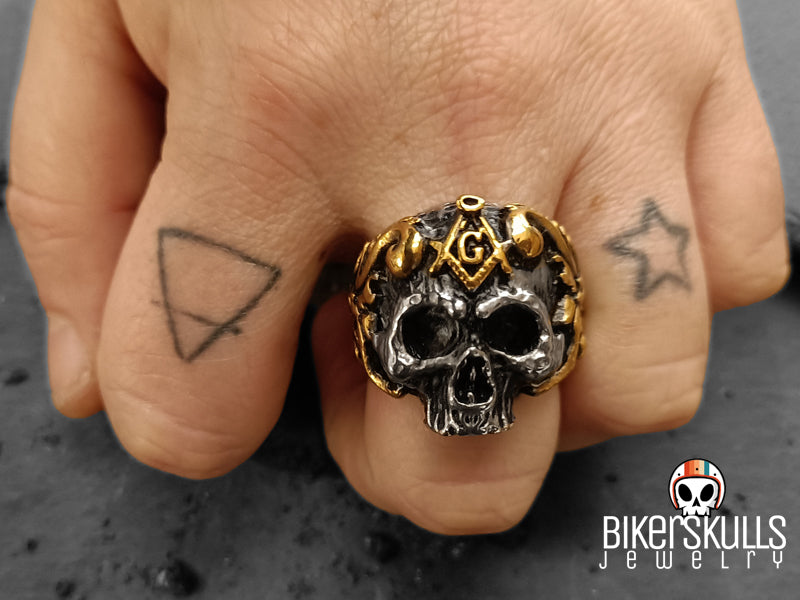 Anello massonico con teschio bicolore in acciaio