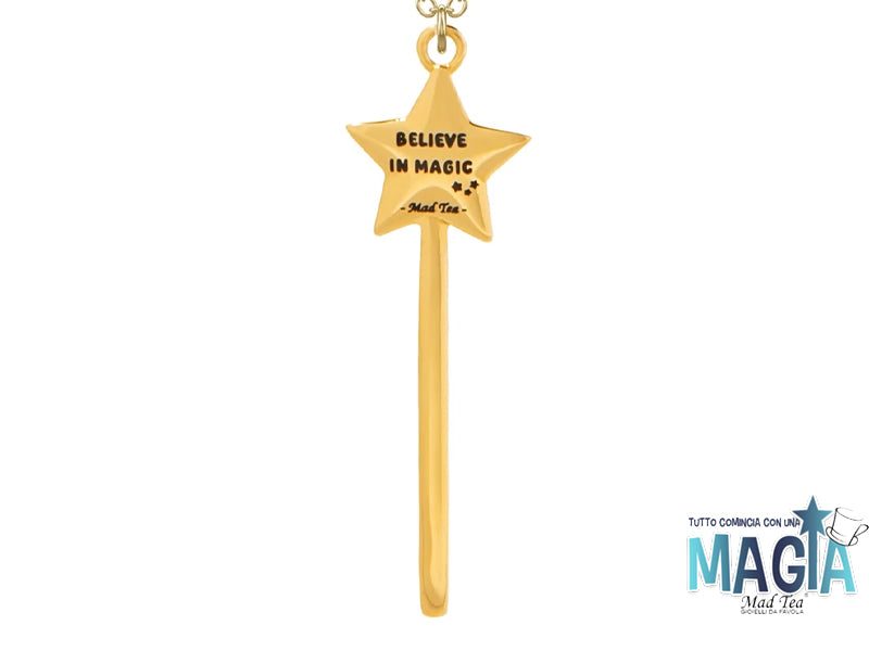 Questa collana ci ricorda che i sogni non si avverano da soli: hanno bisogno della tua fiducia, della tua tenacia, del tuo coraggio.