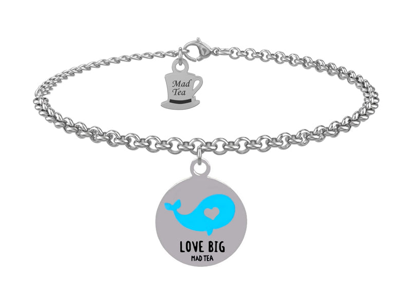 Bracciale Mad tea collezione Magic Coins con una dolce piccola balena simbolo di buona fortuna e benevolenza.