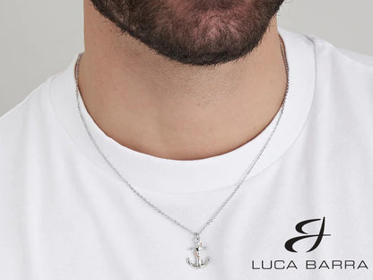 Collana in acciaio con ancora rosé. Scendi in mare con la tua collana in acciaio resistente con un'ancora IP rose e dettagli in silver. Un look audace, che fa riflettere la tua voglia di libertà e di avventura!