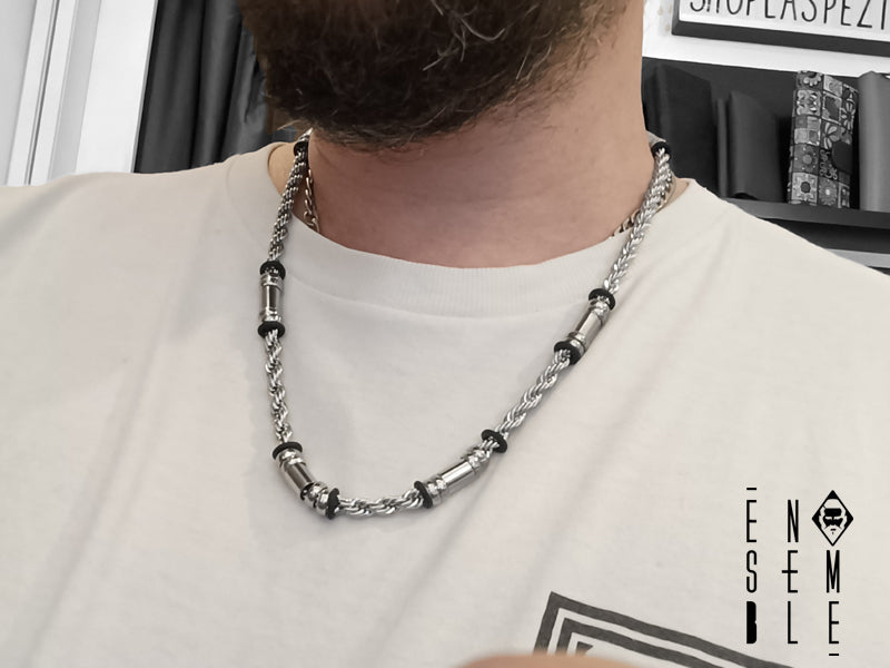 Ensemble stainless steel twist necklace
