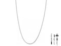 Preparati a essere conquistato dalla collana Ensemble in maglia spina di pesce! Realizzata in acciaio inossidabile 304 con una finitura argentata, questa collana è un gioiello di precisione e stile. Il diametro di 0.8 mm della maglia crea un effetto delicato e raffinato, come una carezza sulla pelle. Indossala tutti i giorni, per un tocco di eleganza discreta ma di grande impatto. È così leggera che ti dimenticherai persino di averla, ma così elegante che tutti gli altri se ne accorgeranno!