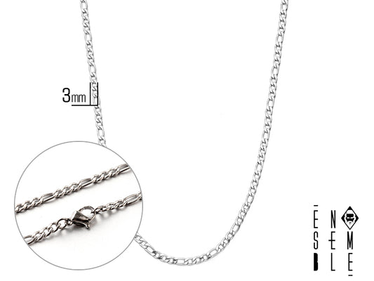 Libera la tua creatività con la collana Ensemble! La sua maglia Figaro, classica ma versatile, si presta a interpretazioni infinite. Lascia che la tua immaginazione prenda il volo e abbina la collana a stili diversi, creando look unici e sorprendenti