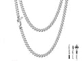 Preparati a brillare (letteralmente!) con la nostra collana Cuban Link! 76 cm di puro stile in acciaio inossidabile, perfetta per catturare l'attenzione (e forse qualche sguardo ammirato). Un gioiello così cool che ti farà sentire un re o una regina, pronto a conquistare il mondo, un link alla volta! Non aspettare, aggiungi un tocco di 'bling' alla tua vita!