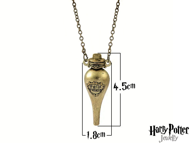 Immagina di poter catturare la fortuna in una fialetta. Questa collana è un invito a credere nella magia della buona sorte. La fialetta 'Felix Felicis' evoca la promessa di giornate meravigliose e successi inaspettati, rendendola un gioiello incantevole e pieno di speranza.