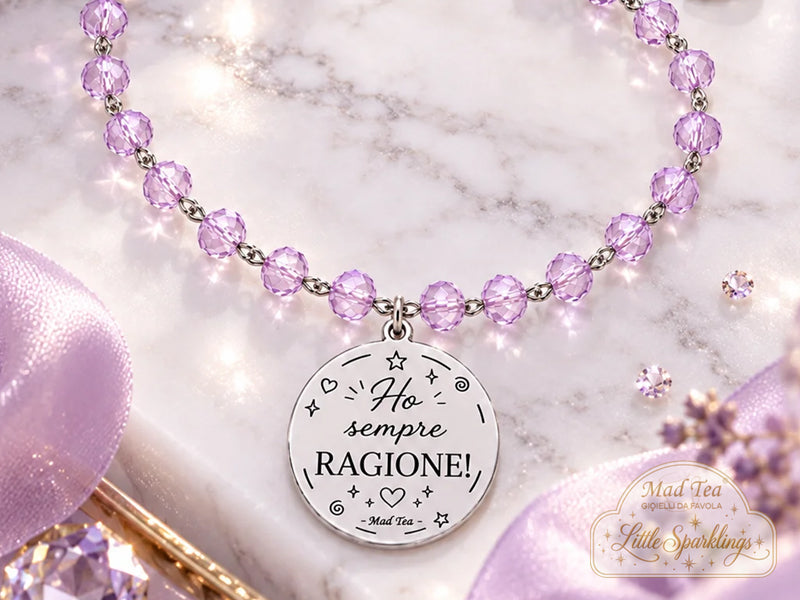 Un po’ ironica, un po’ testarda e con una certezza incrollabile: alla fine, avevi ragione tu. Probabilmente. 😜💜