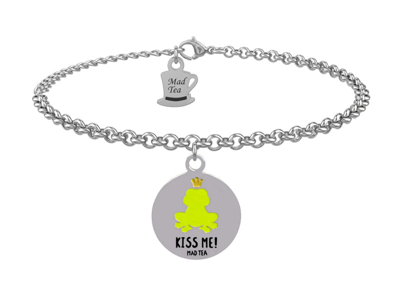 Bracciale con piccolo ranocchio simbolo di positività, cambiamento e trasformazione oltre che da sempre icona di buona fortuna.
