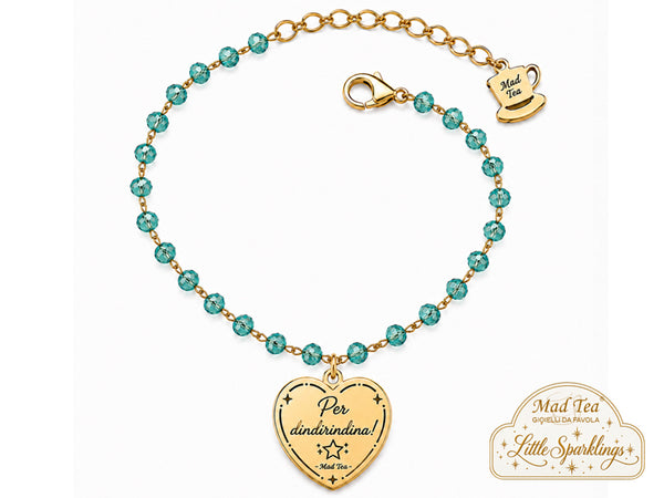 I cristalli rendono il bracciale fresco, brillante e pieno di luce, mentre il ciondolo a cuore racconta proprio quella sensazione: un piccolo momento felice che arriva senza preavviso e ti strappa un sorriso.