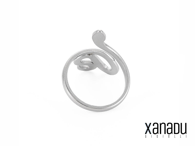Anello a polsino in acciaio inossidabile di alta qualità, con un design a forma di serpente che avvolge elegantemente il polso. I dettagli sono accurati e realistici, con una finitura lucida e resistente. Un accessorio unico e di grande impatto visivo