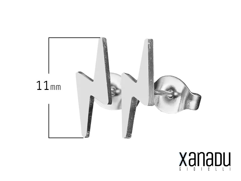 eparati a scatenare un temporale di stile! Questi orecchini a forma di fulmine sono così cool che attireranno sguardi invidiosi ovunque tu vada. Un tocco di follia elegante per chi non teme di osare.