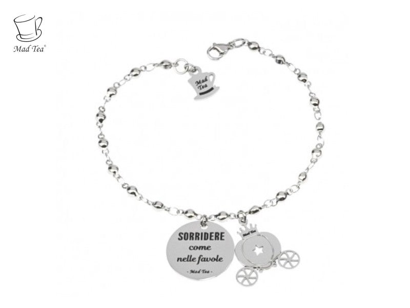 Bracciale con ciondolo con incisa la frase "SORRIDERE come nelle favole" e simpatica carrozza a forma di zucca.