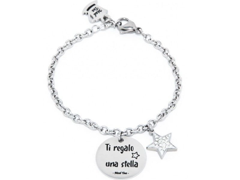 Ti regalo una stella per illuminare i tuoi sogni ⭐❤️ Prendila e tienila stretta al cuore perché chi porta con se la magia di un sogno non sarà mai al buio. Bracciale con piccola stella tempestata di cristalli e targhetta con incisa la frase "Ti regalo una stella"