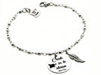 Credi in te stesso! Credere in se stessi è il primo giusto ingrediente per affrontare la vita, superare le difficoltà e raggiungere i propri sogni!  Bracciale con la piccola piuma magica di Dumbo e targhetta con incisa la frase "Credi in te stesso".