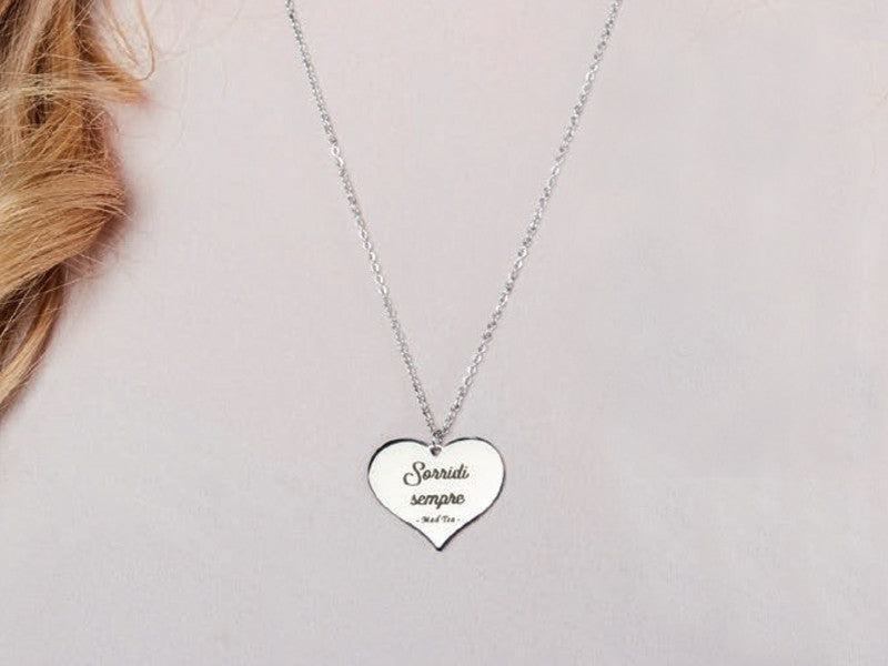 "Sorridi sempre"  Affrontare la vita con il sorriso è il secondo giusto ingrediente per superare tutte le difficoltà e raggiungere i propri sogni!