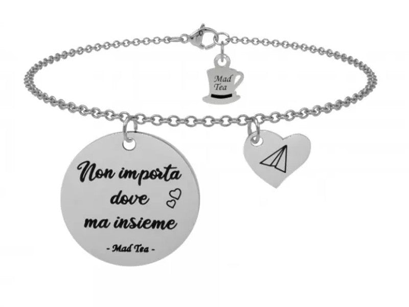 Questo bracciale è dedicato ad un altro importante aspetto del viaggio: nella vita non importa dove vai ma con chi vai!