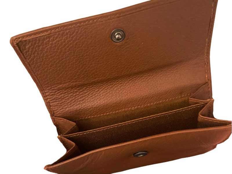 Women's wallet in genuine leather with double compartment 