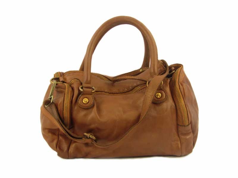 Bauletto vera pelle morbidissima  color cuoio con tracolla