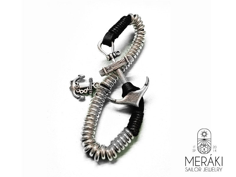 Bracciale in zamak con ancora centrale grande e cordino cerato nero