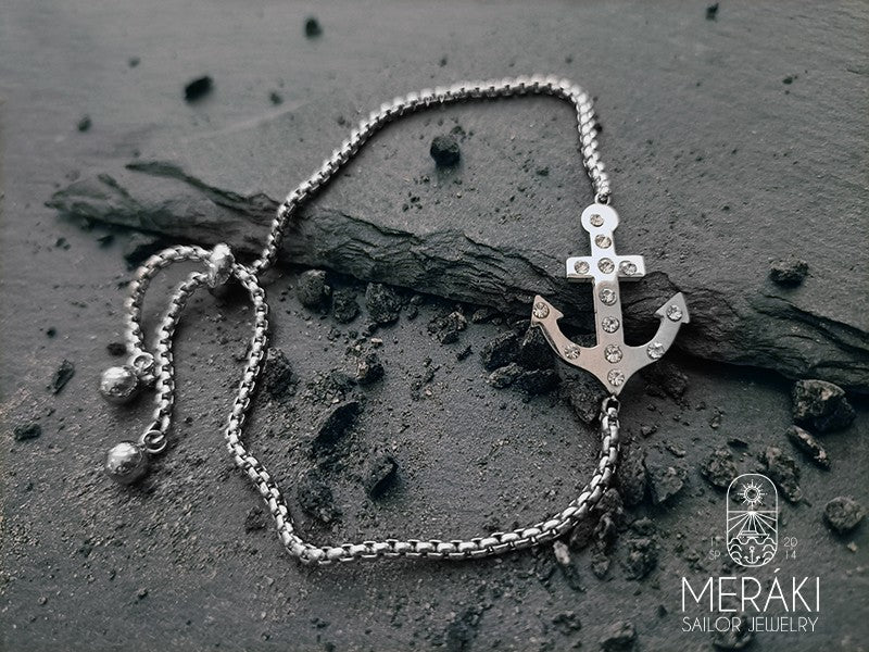 Bracciale Avery in acciaio con ancora e zirconi su ardesia