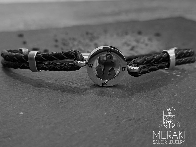 Meraki sailor jewelry bracciale Glauco con ancora nera e punti cardinali
