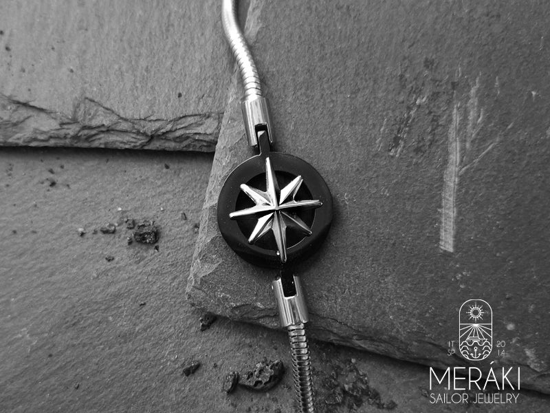 Meraki sailor jewelry bracciale base snake con rosa dei venti nera