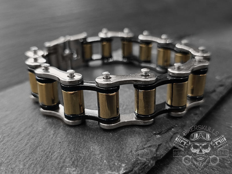 I bracciali Bike chain possono essere di certo adatti a tutti gli uomini che amano gli sport o che si definiscono sportivi.