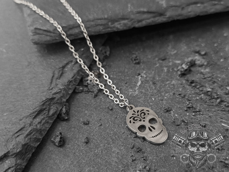 Collana Kodama con teschio messicano in acciaio