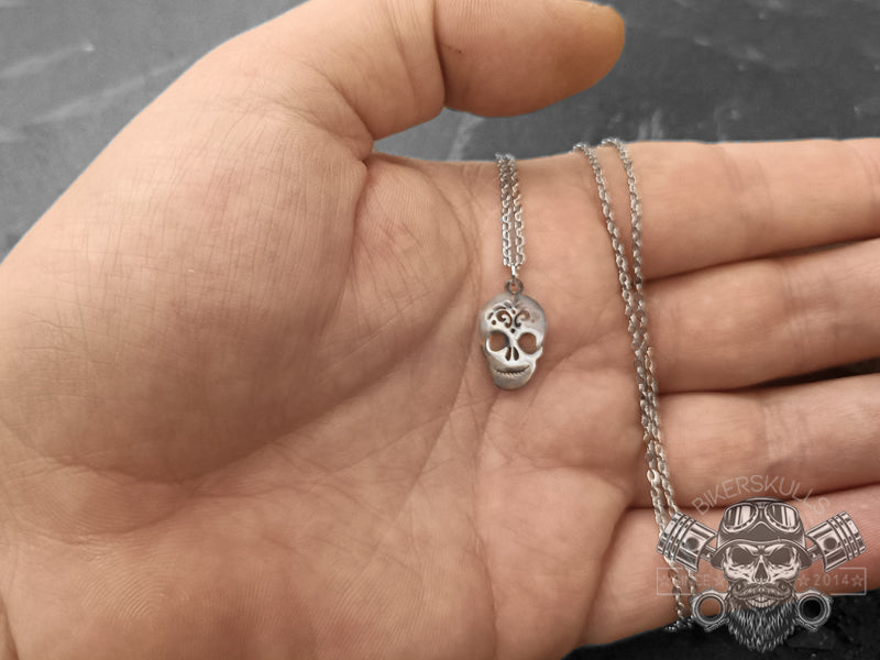 Kodama necklace with Mexican skull in steel