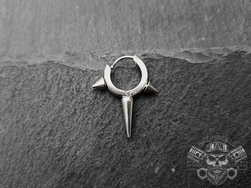 Mono orecchino Punk style borchiato