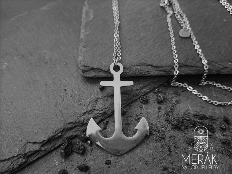 Collana Mantus lunga con ancora in acciaio
