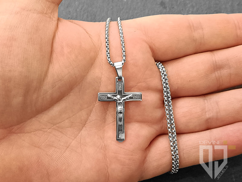 Devine jewels stainless steel Jesus with cross necklace