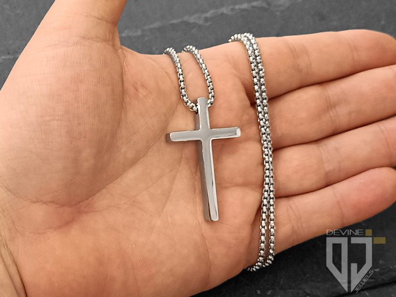 Collana Krishna croce grande in acciaio argentata