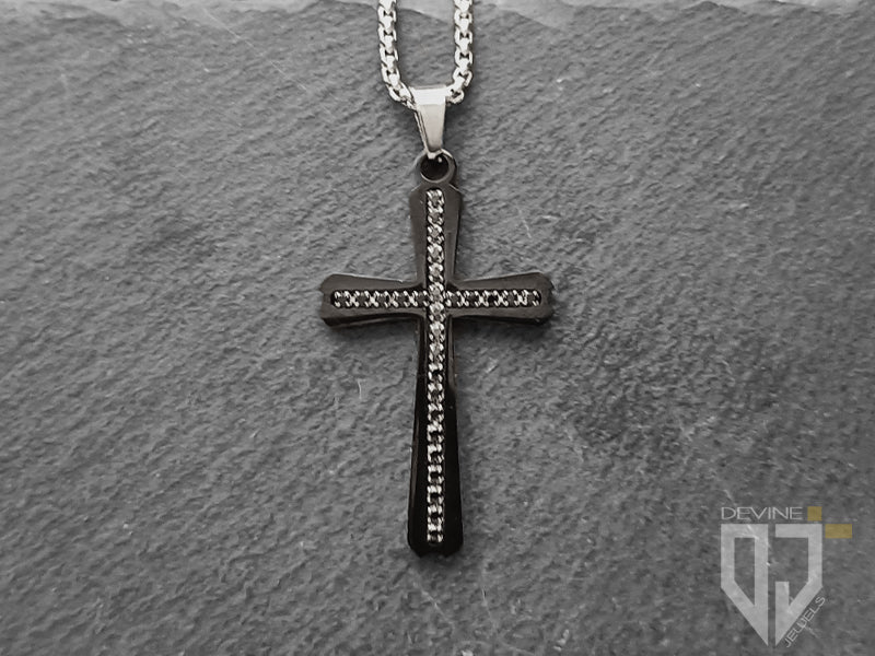 Collana Fujin croce nera con zirconi in acciaio