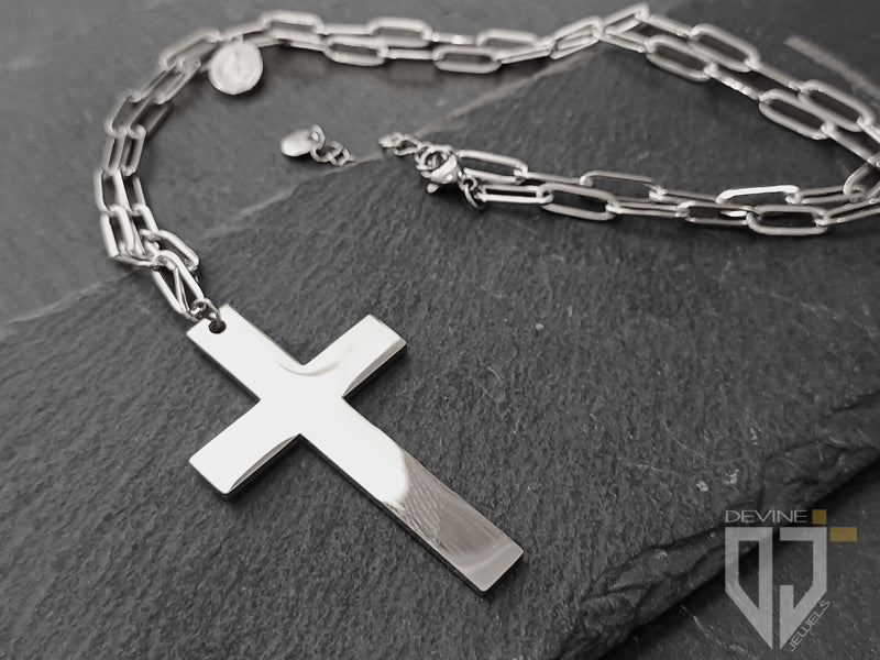  Resa ancora più elegante grazie al processo di lucidatura è adatta a ogni occasione e la potrete indossare quotidianamente 