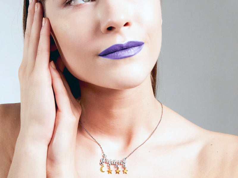 Collana Mad Tea collezione Collane da Favola in acciaio con scritta Dreams e stelle con luna dorati