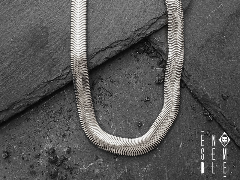 Collana snake piatta in acciaio inossidabile argentata da 10 mm