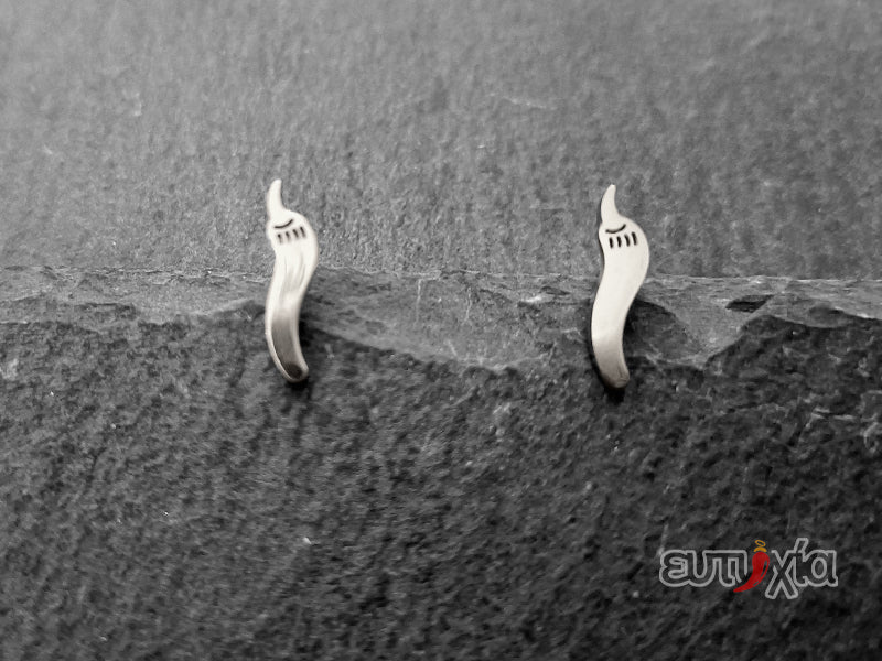 Orecchino a perno con cornetto in acciaio inossidabile 316L