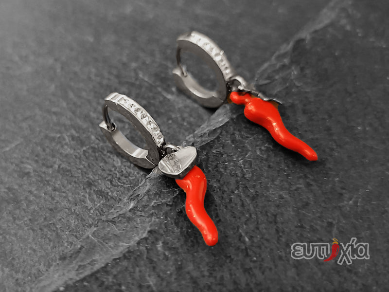 Amelie earring with red horn with star and heart in steel 