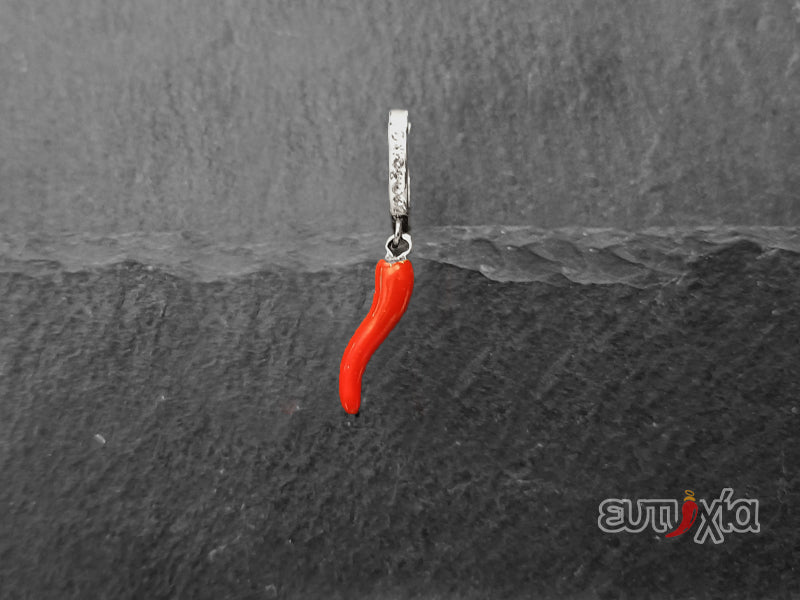 Orecchino cerchio con zirconi e cornetto pendente smaltato rosso realizzato in acciaio 316L