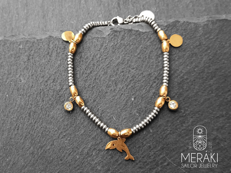 Ottima idea regalo e dal grande significato, grazie al delfino che incarna la purezza, l’innocenza e la bontà naturale.