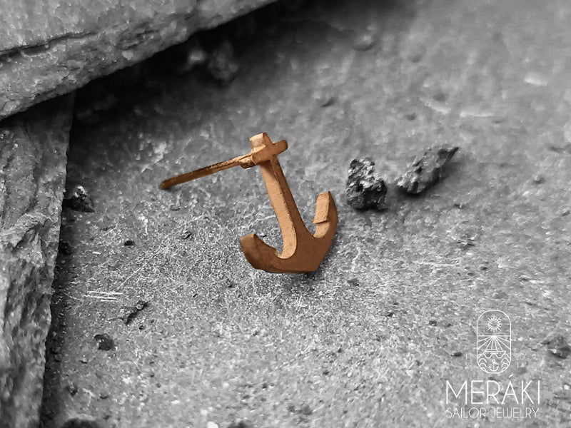 Orecchino ancora in acciaio rosato da uomo