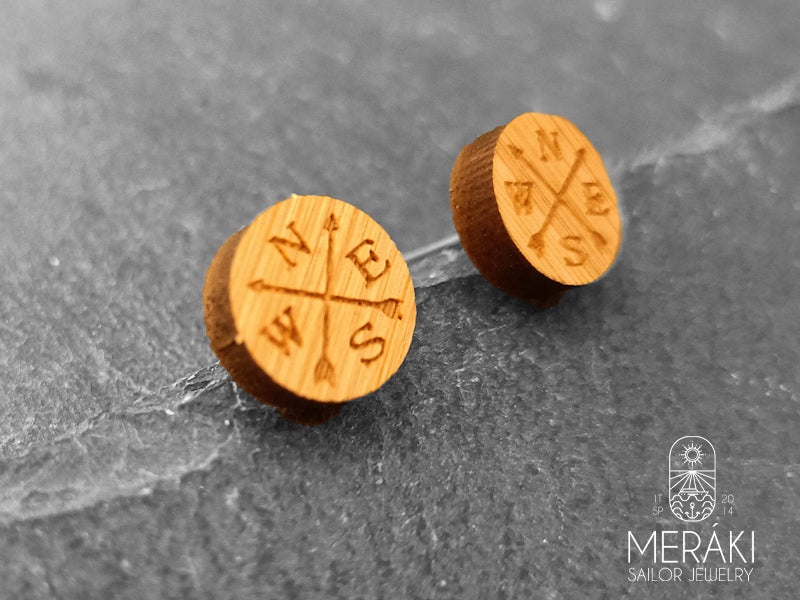 Orecchini RDV rosa dei venti in legno