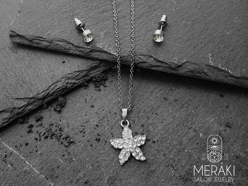 Parure orecchini punto luce con collana stella marina con zirconi