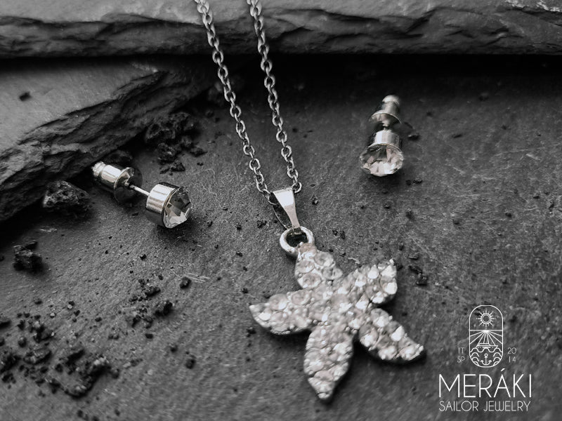 Parure collana in tema marinaro design stella marina e orecchini abbinati con punto luce